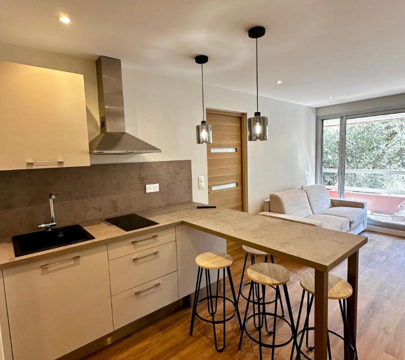 Photo of Others in Caucade