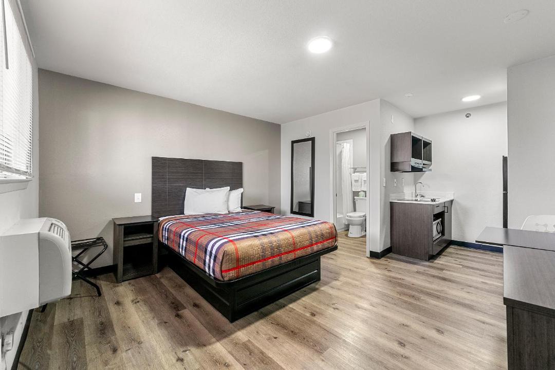 Photo of Bedroom in Forest Park