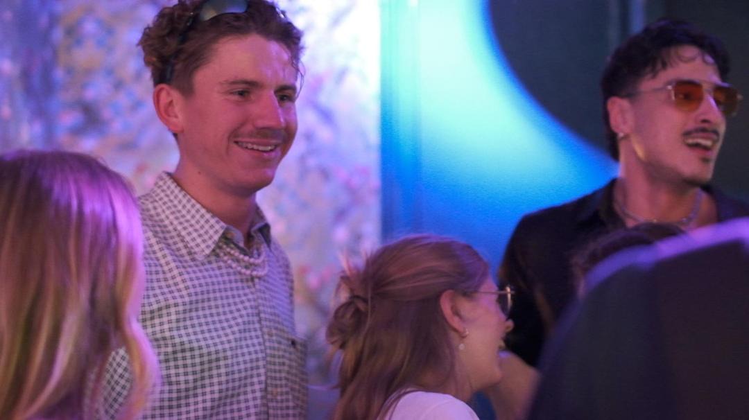 Photo of Others in Bloomsbury