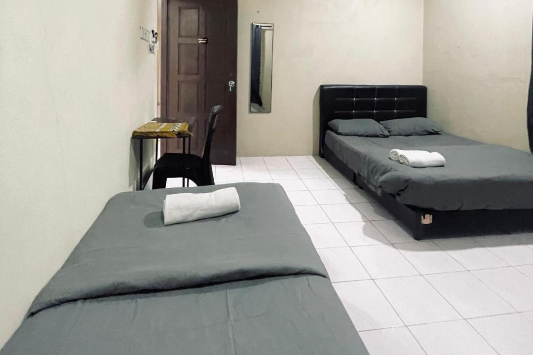 Photo of Others in Paka