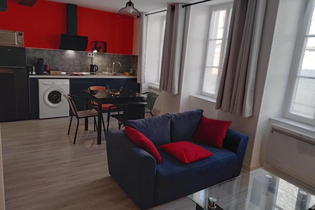 Photo of Others in Saint-Pere