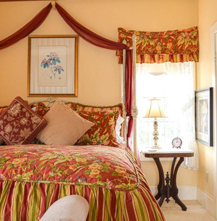 Photo of Bedroom in Mendocino