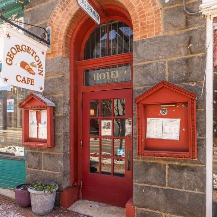 Photo of Others in Leesburg's Old and Historic District