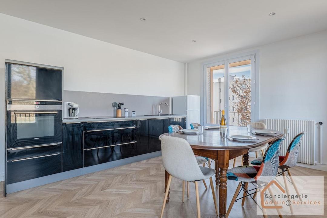 Photo of Kitchen in Cuire