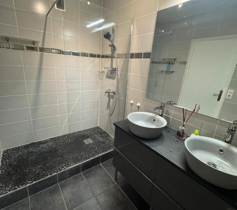 Photo of Bathroom in Cuire