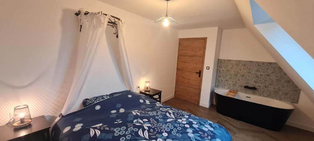 Photo of Bedroom in Preures