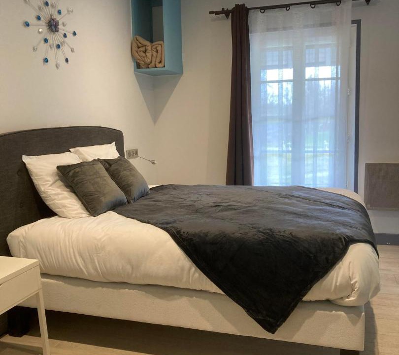 Photo of Bedroom in Thionne