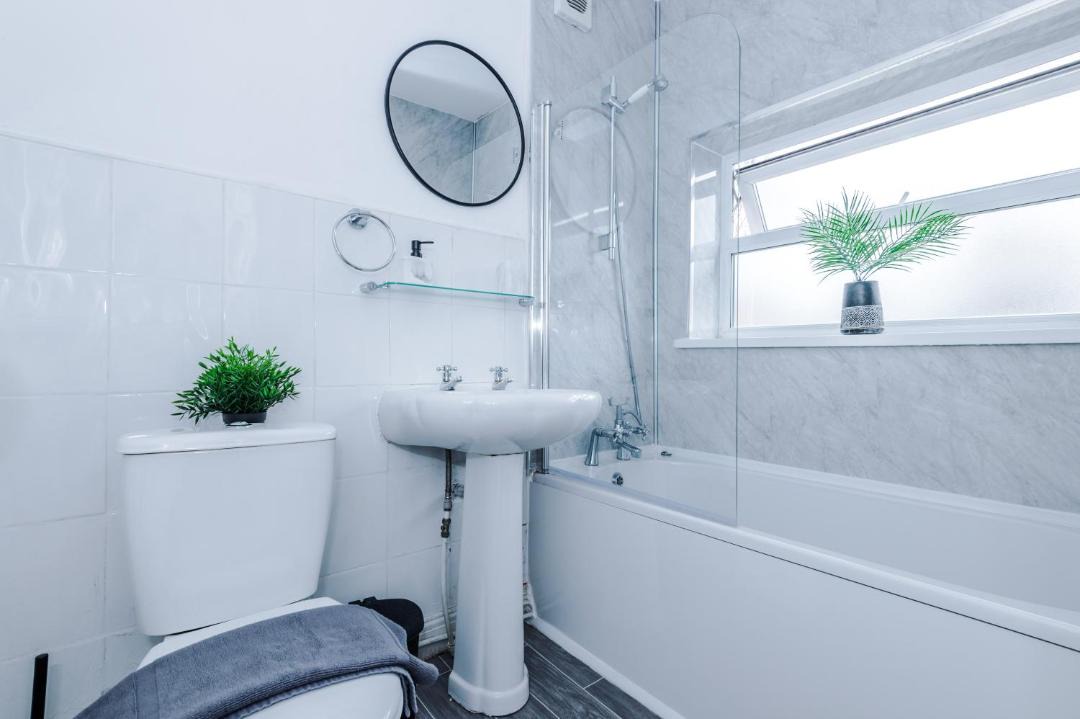 Photo of Bathroom in Clayton