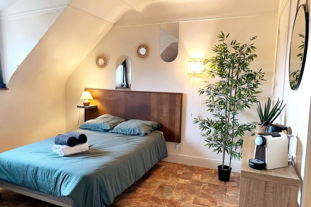 Photo of Bedroom in Chateaudun