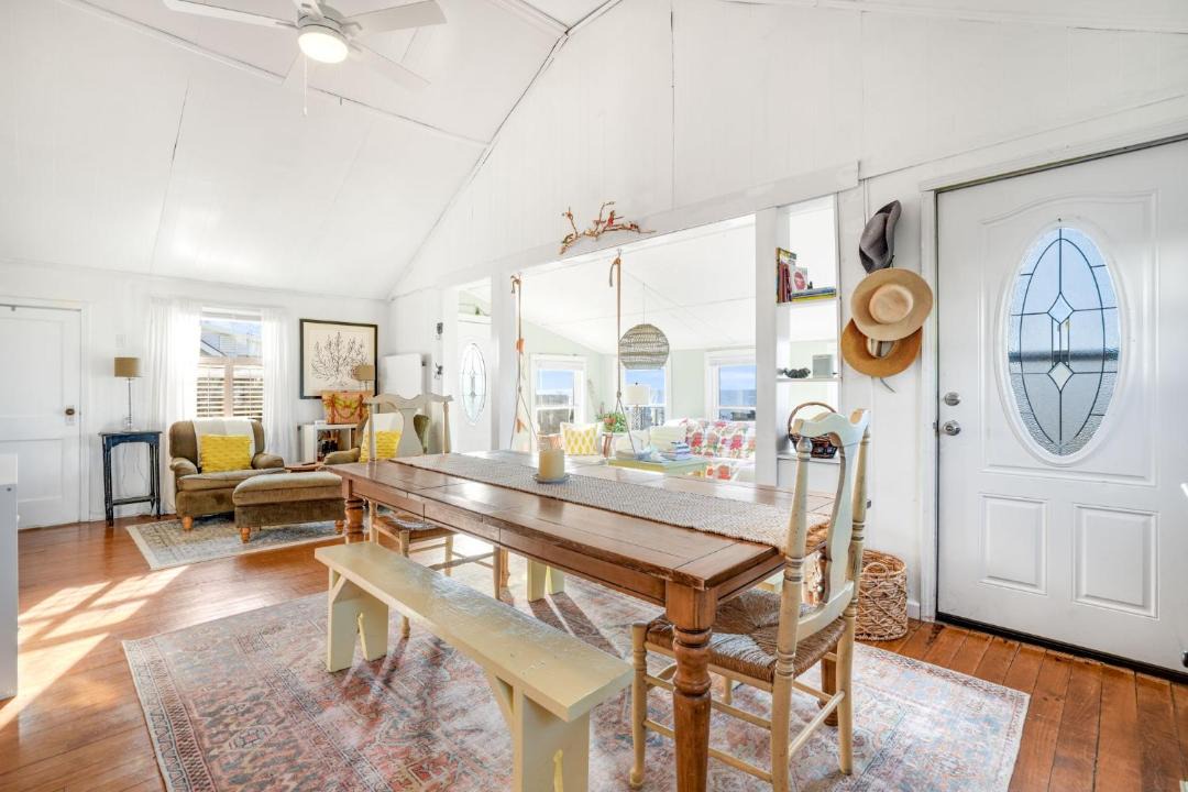 Photo of Others in Birdsnest