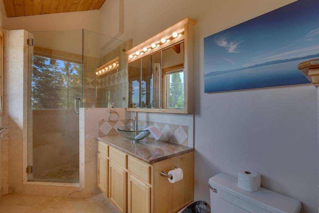 Photo of Bathroom in Tahoe Woods