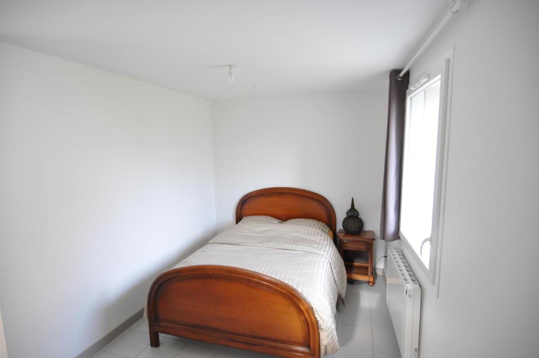 Photo of Bedroom in Sceaux-du-Gatinais