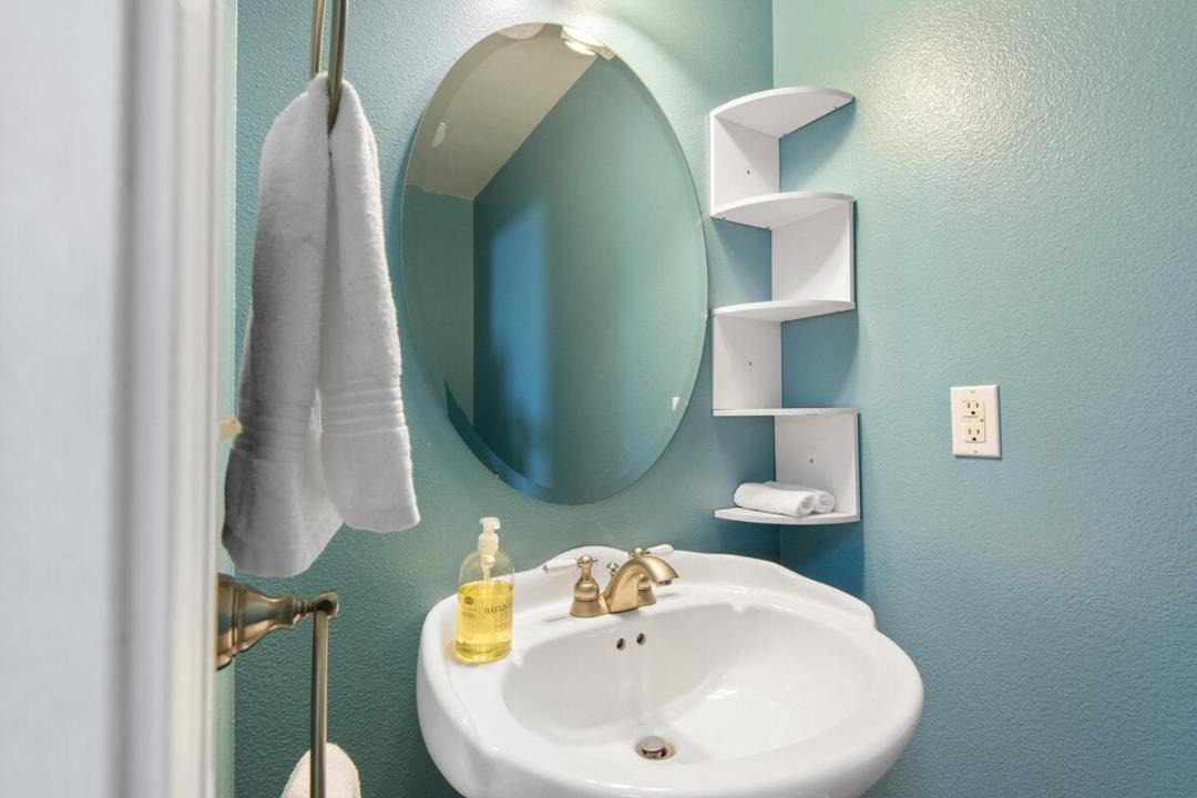 Photo of Bathroom in Pasco