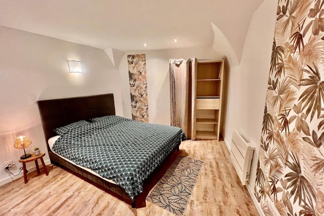 Photo of Bedroom in Saint-Vincent-de-Barres