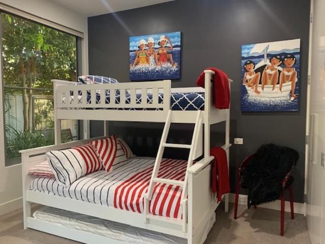 Photo of Others in McCrae