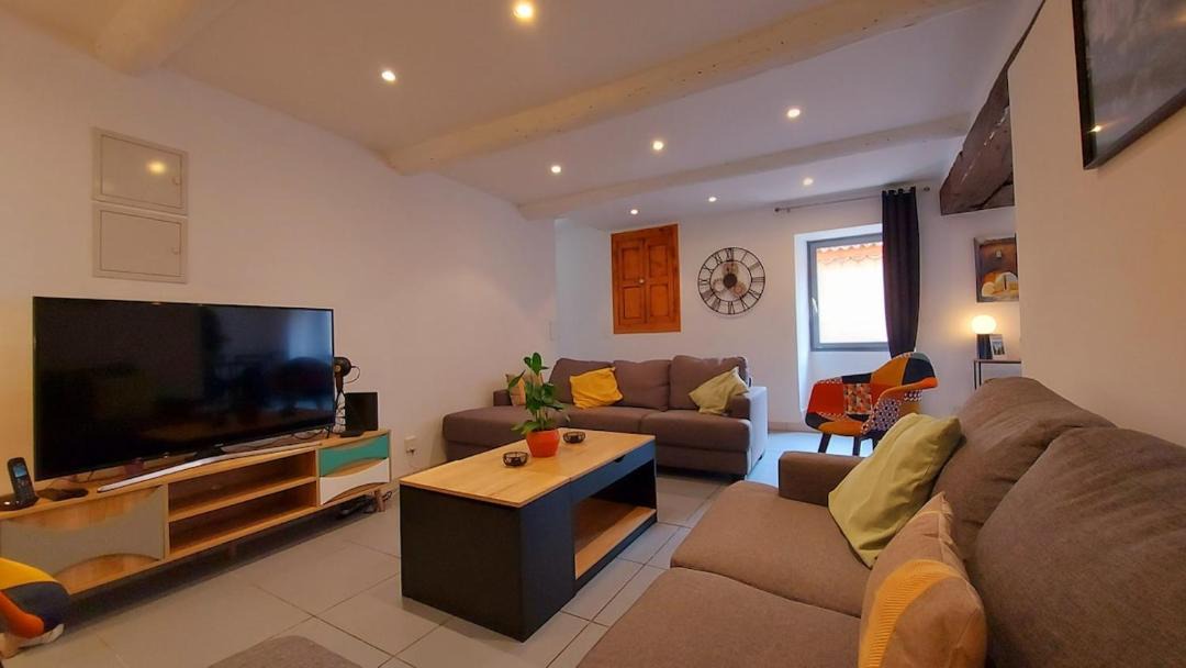 Photo of Livingroom in Oraison