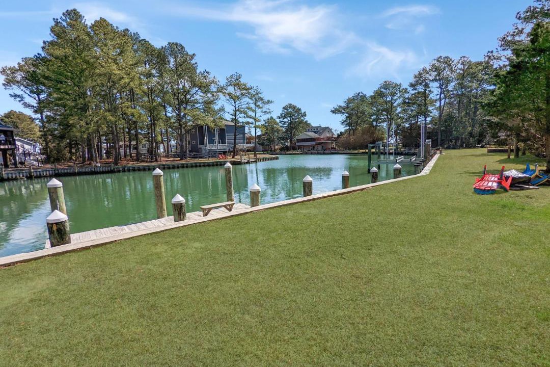 Photo of Others in Deep Hole