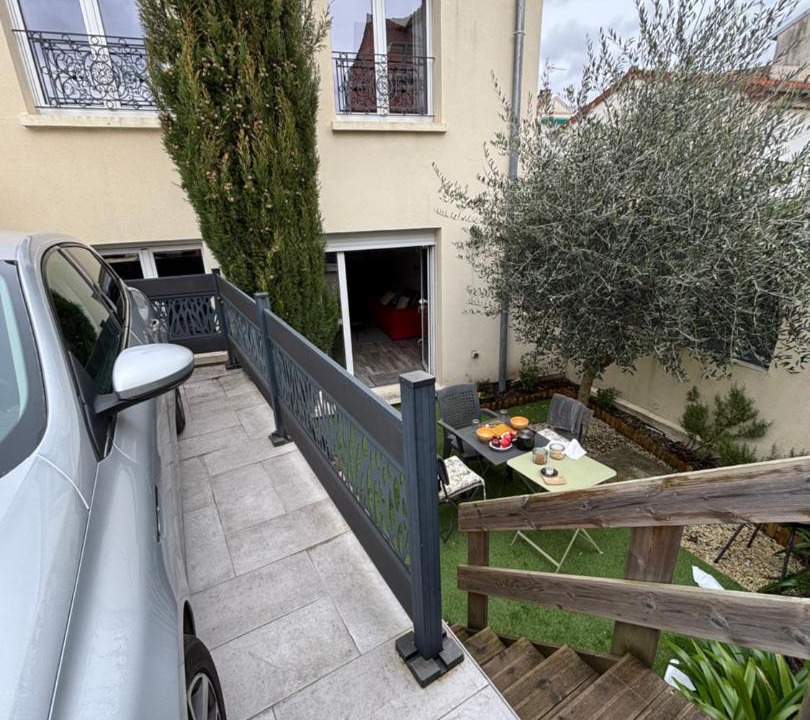 Photo of Others in Plateau - Mont-Valerien