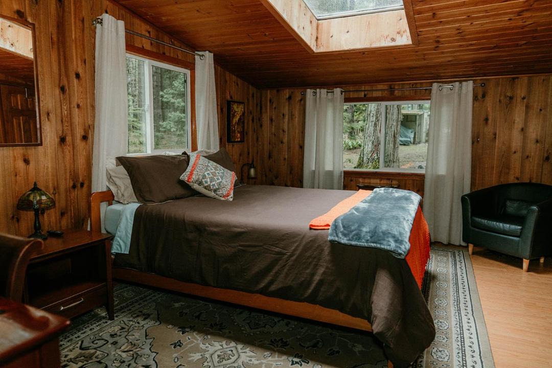 Photo of Others in Sunny Valley