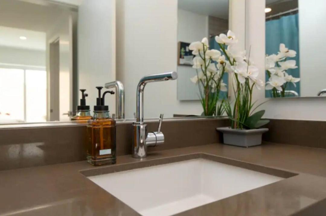 Photo of Bathroom in Downtown Los Angeles