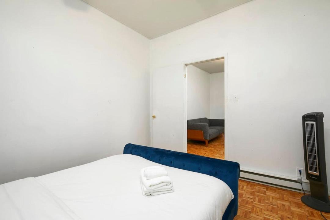 Photo of Bedroom in Plateau Mont Royal