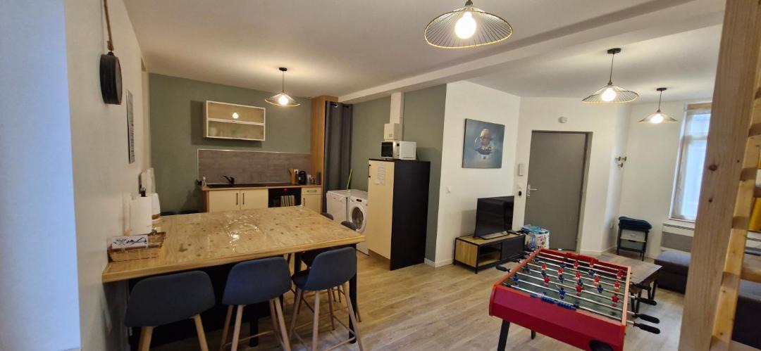 Photo of Others in Samer