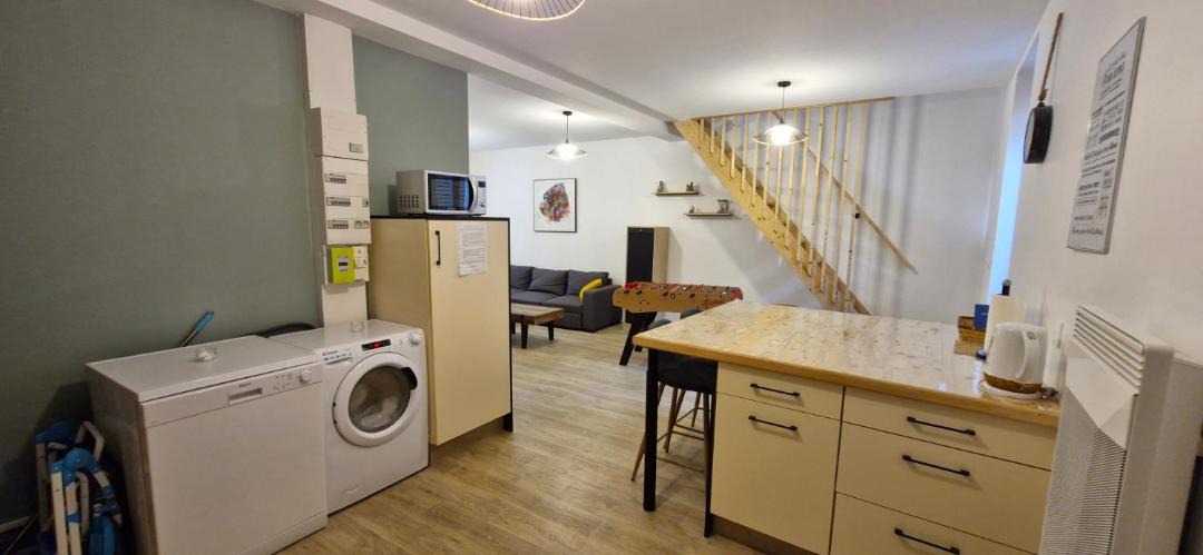 Photo of Others in Samer