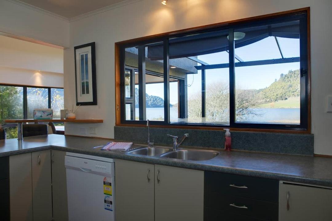 Photo of Kitchen in Lake Okareka