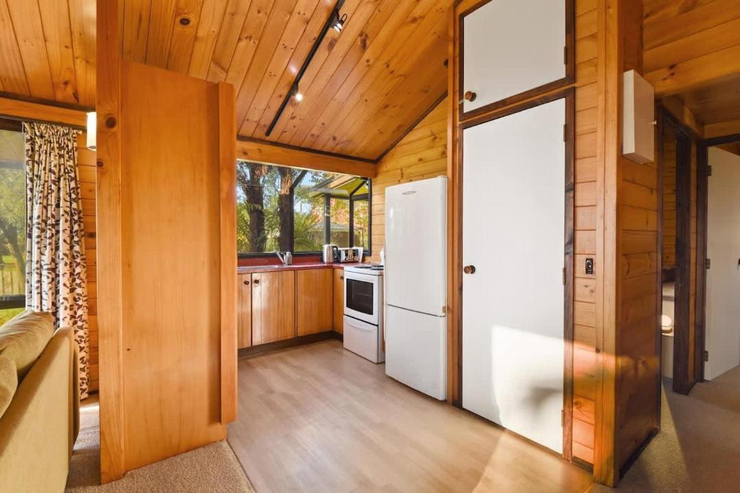 Photo of Others in Holdens Bay