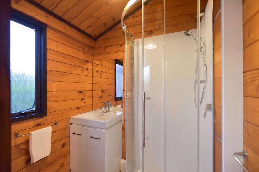 Photo of Bathroom in Holdens Bay