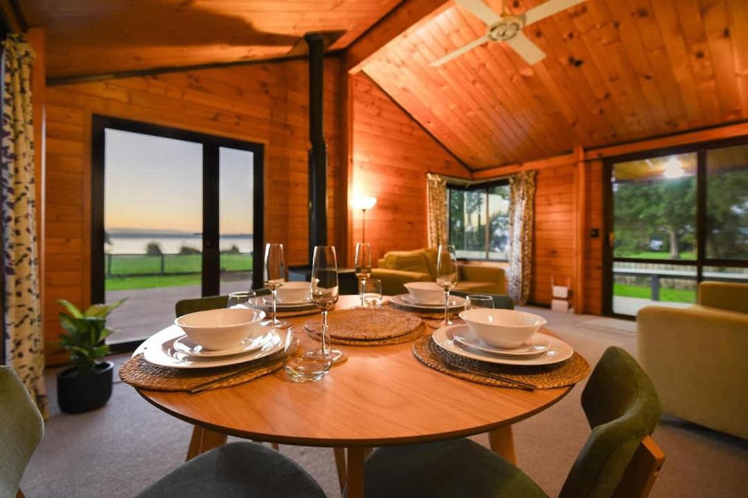 Photo of Others in Holdens Bay