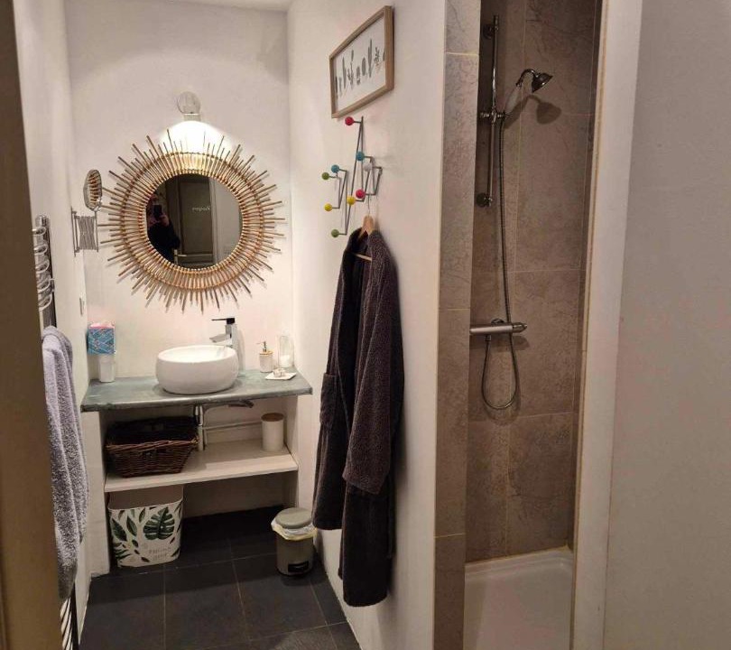 Photo of Bathroom in Villiers