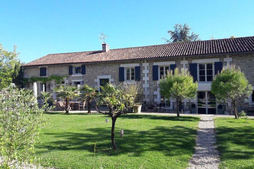 Photo of Others in Villiers