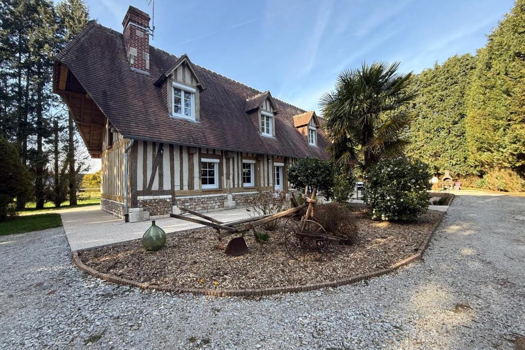 Photo of Others in Drucourt