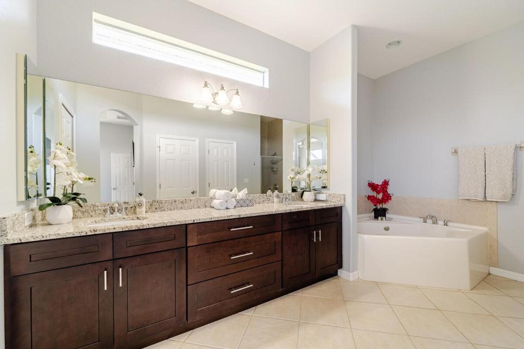 Photo of Bathroom in South Gulf Cove