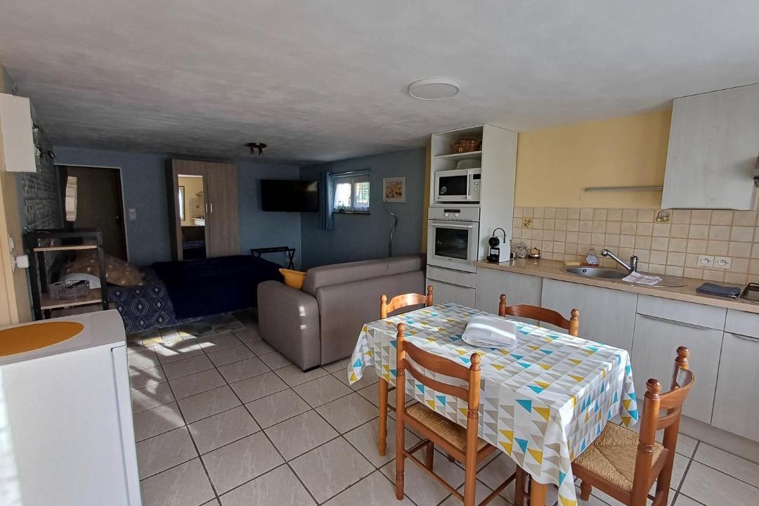 Photo of Kitchen in Yvre-le-Polin