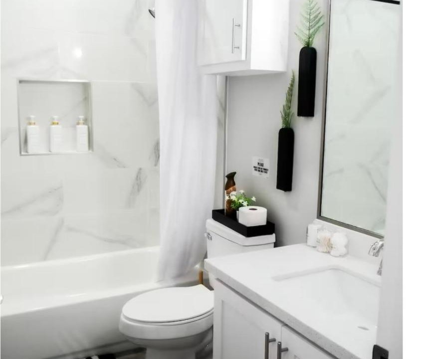 Photo of Bathroom in Weslaco