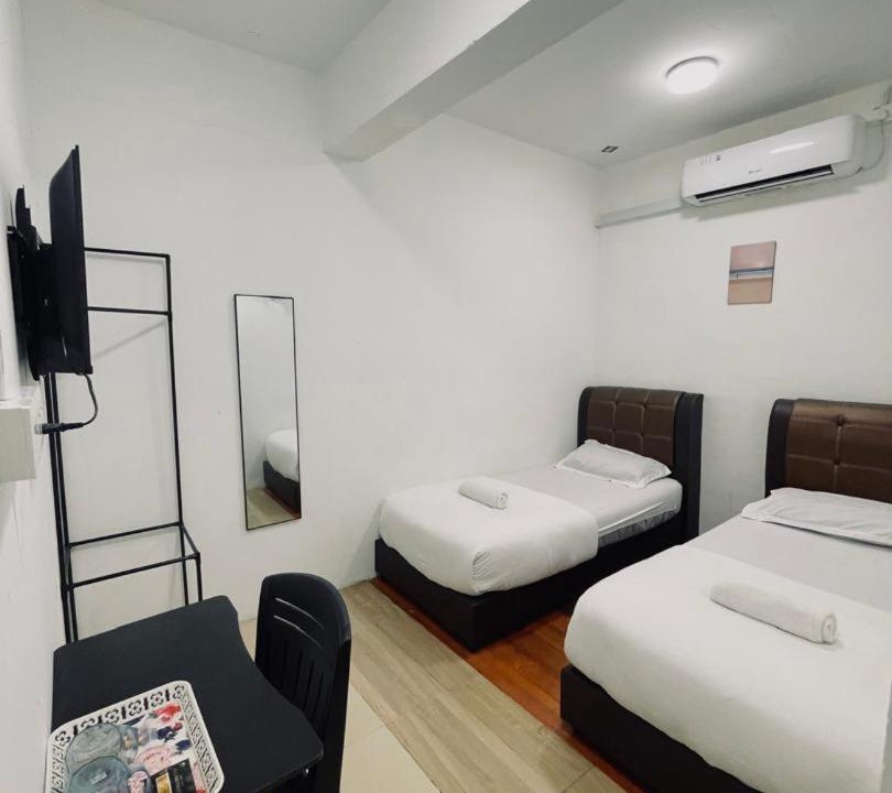 Photo of Others in Paka