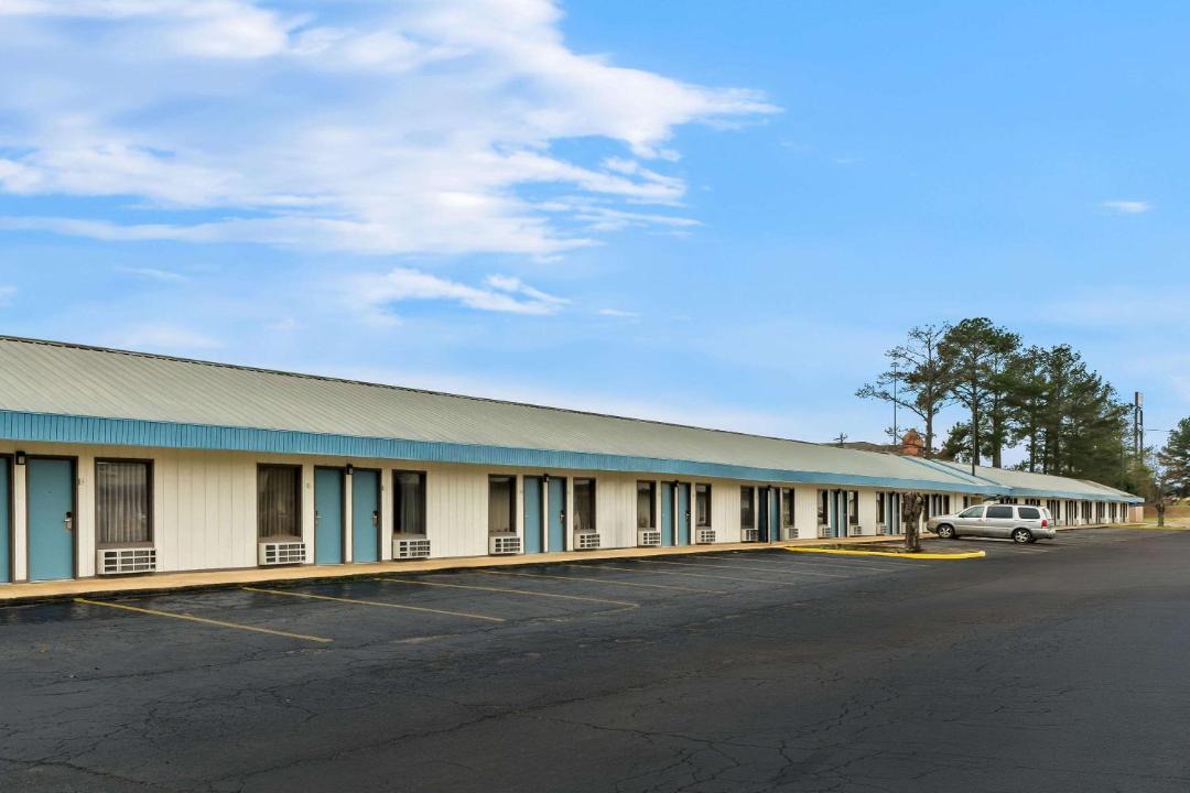 Photo of Buildings in Brookhaven
