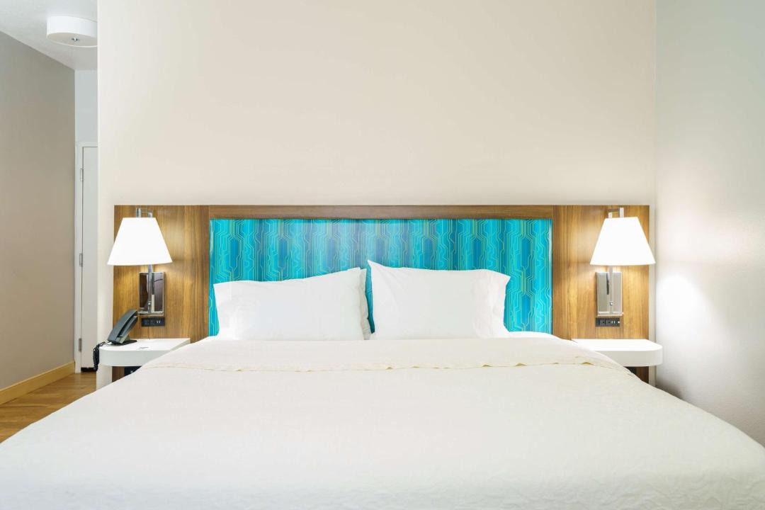 Photo of Bedroom in Garden City