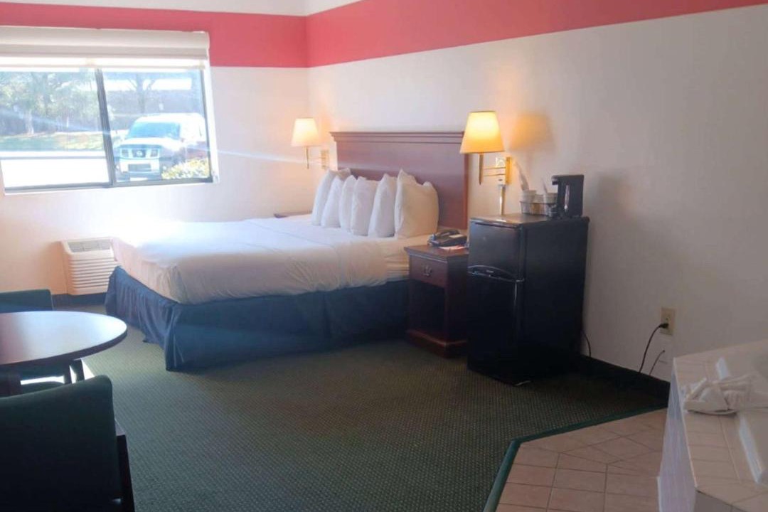 Photo of Bedroom in Mount Sterling