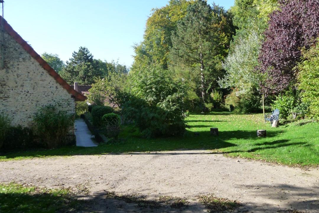 Photo of Others in Beaurainville