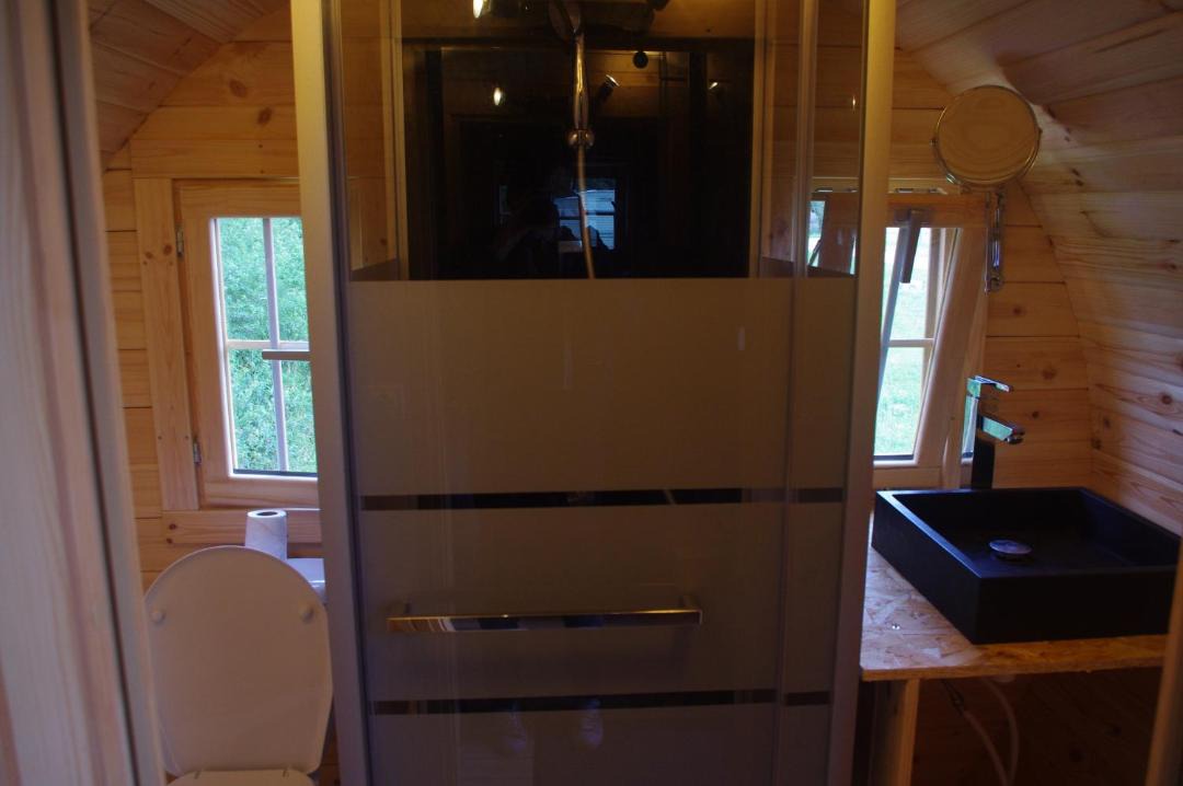 Photo of Bathroom in Saint-Leger-sur-Dheune