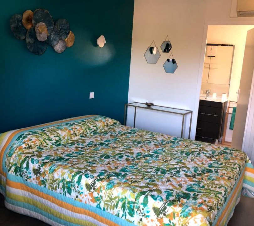 Photo of Bedroom in Neuville-de-Poitou