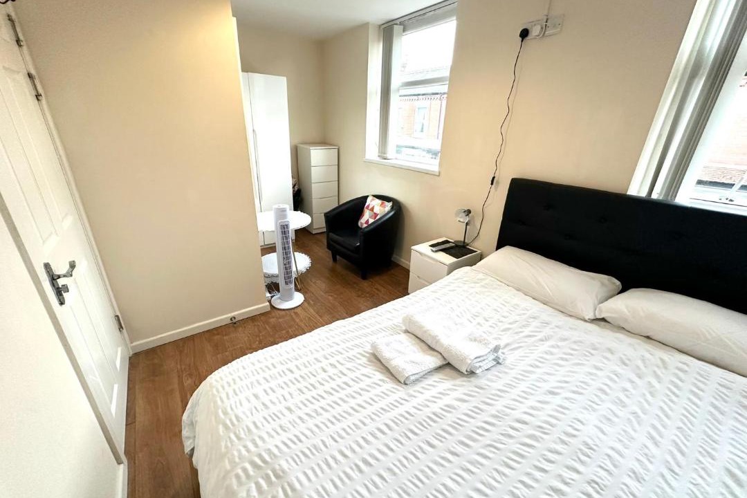 Photo of Bedroom in Rusholme