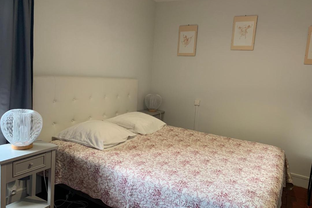 Photo of Bedroom in Seigy