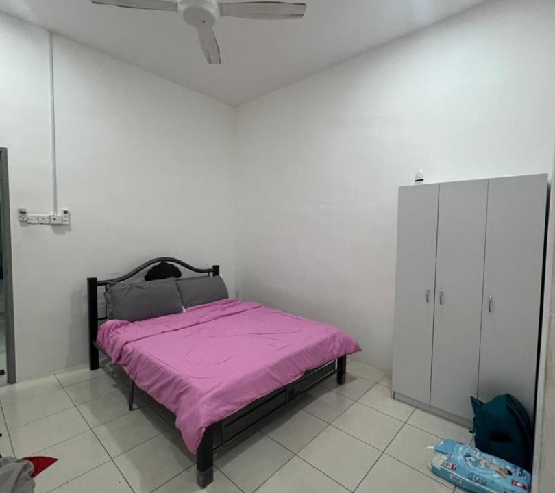 Photo of Bedroom in Kampung Tohor