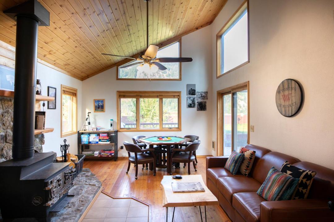 Photo of Others in Alpine