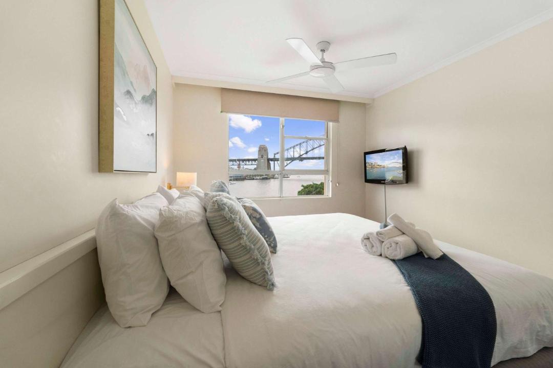 Photo of Bedroom in McMahons Point