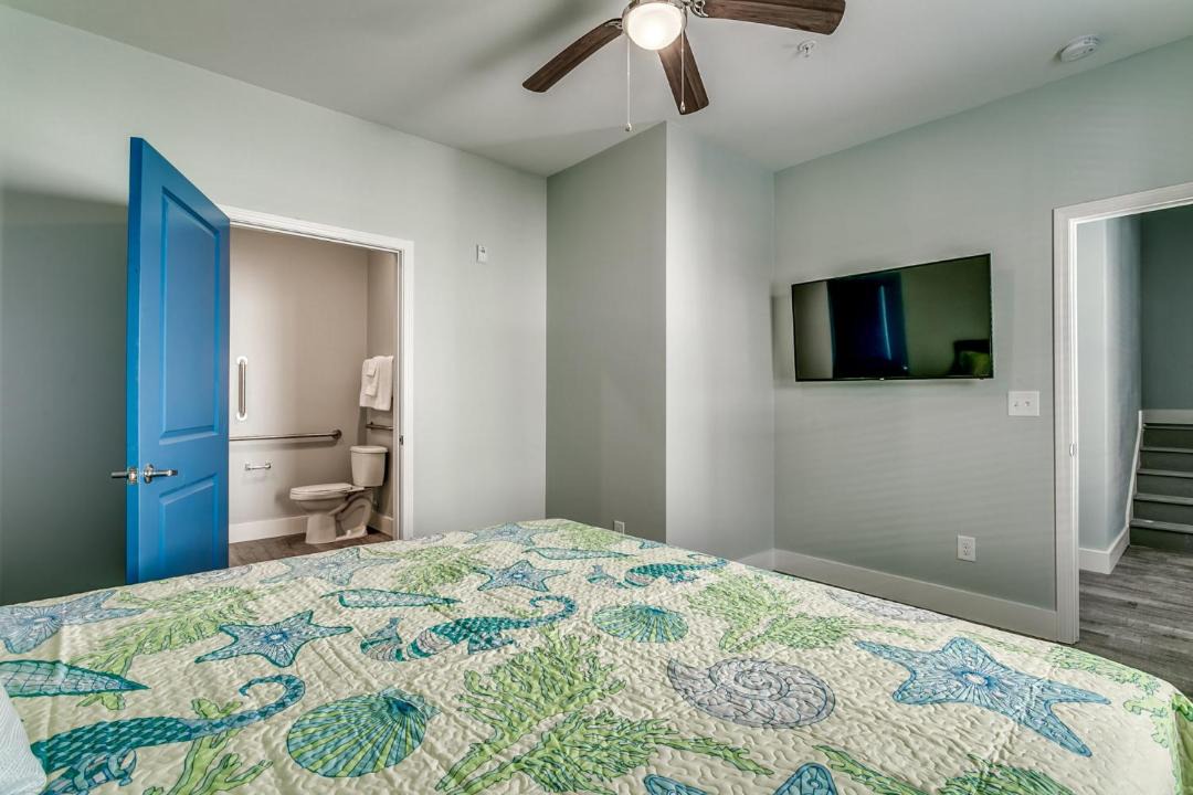 Photo of Bedroom in North Myrtle Beach